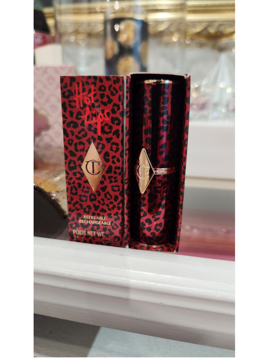 Charlotte Tilbury Other - Charlotte Tilbury Hot Lips Lipstick